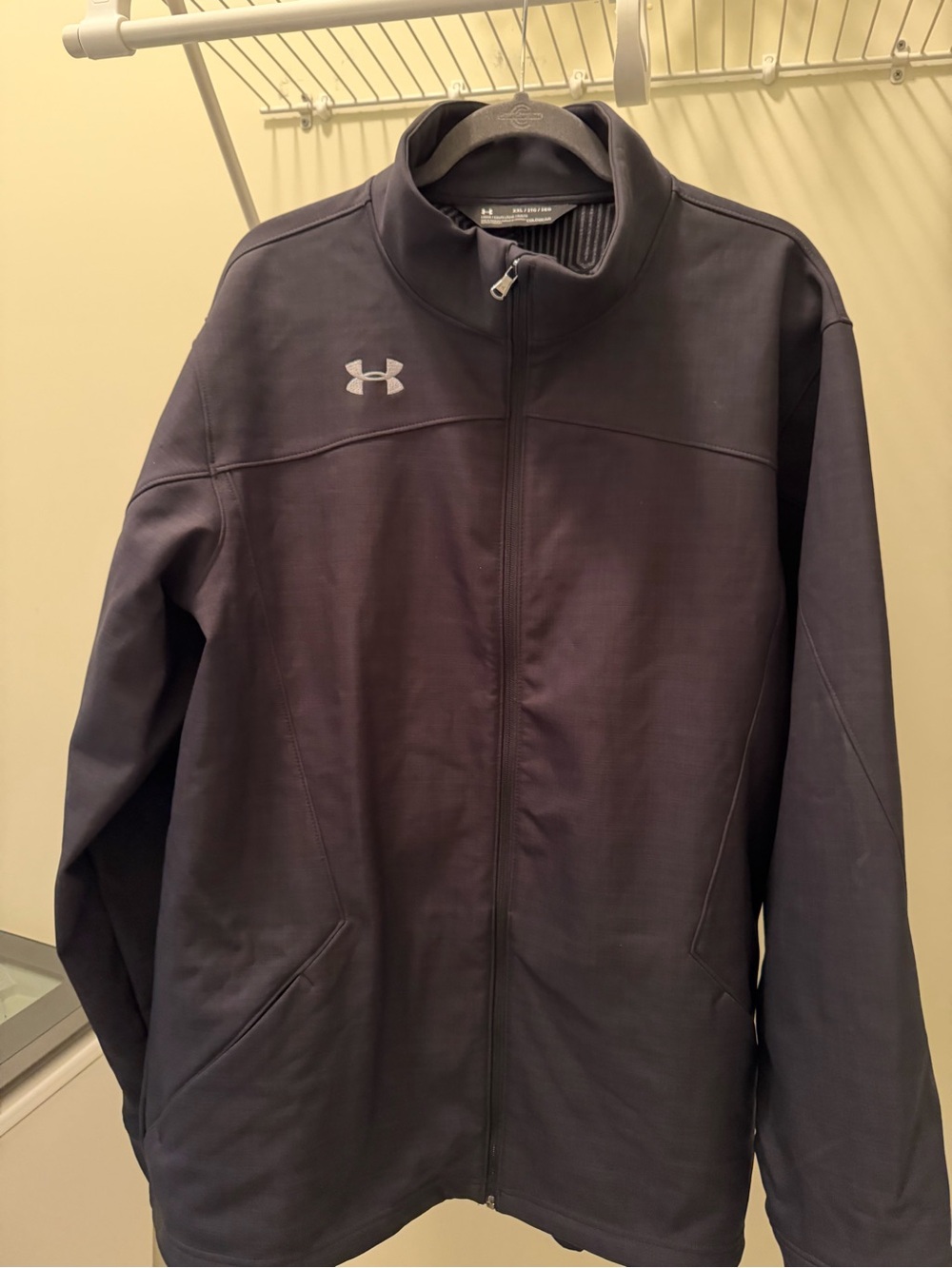 Under Armour Men's Dark Gray Full-Zip Lightweight Jacket